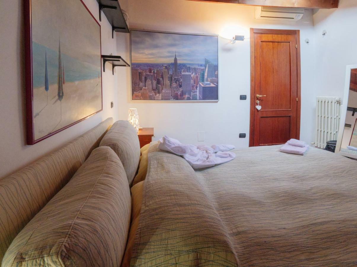 A Casa Di Nina Apartment Сенигалия Екстериор снимка